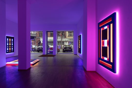 YoanaTuzharaova bei GalerieGillaLoercher2024.CHR_4489 web Kopie