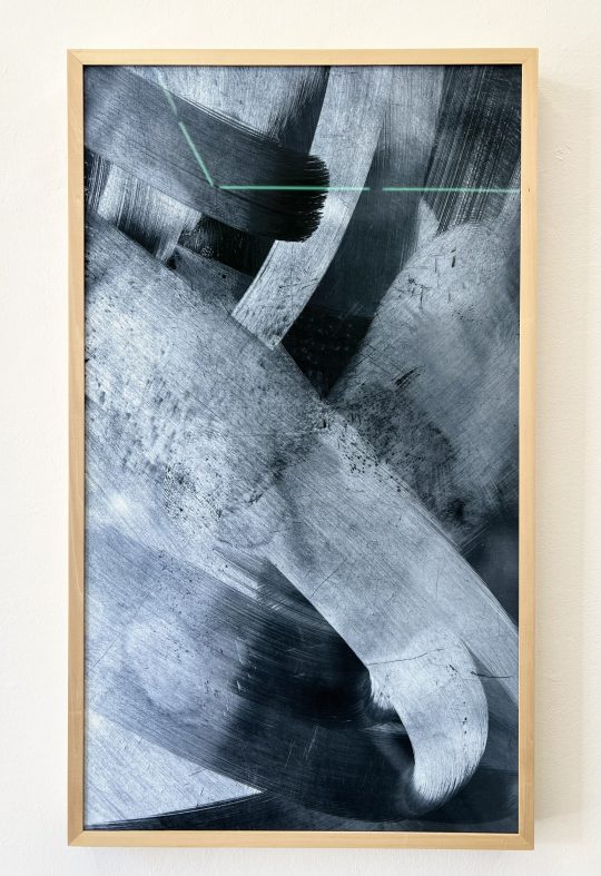 Yoana Tuzharova_Pentimentum 150818 pigmentprint on photo paper, framed 104 x 61 cm_MG_2464_GL